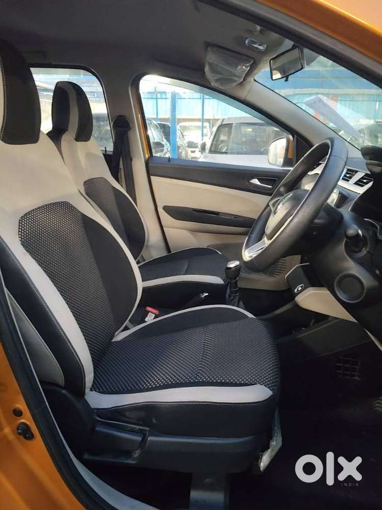 Renault Triber Rxz, 2019, Petrol