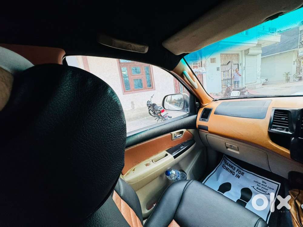 Toyota Fortuner 2014 डीज़ल Well Maintained