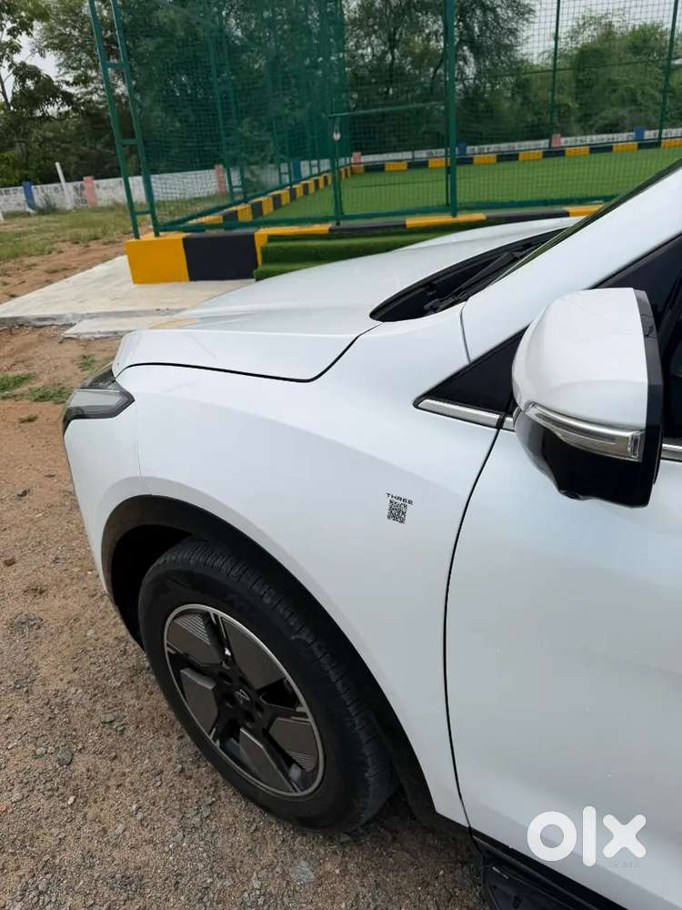 Mahindra Xev 9s 2026 Electric 10000 Km Driven
