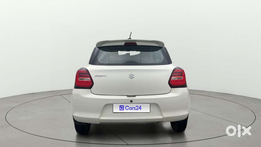 Maruti Suzuki Swift VVT VXI, 2023, Petrol