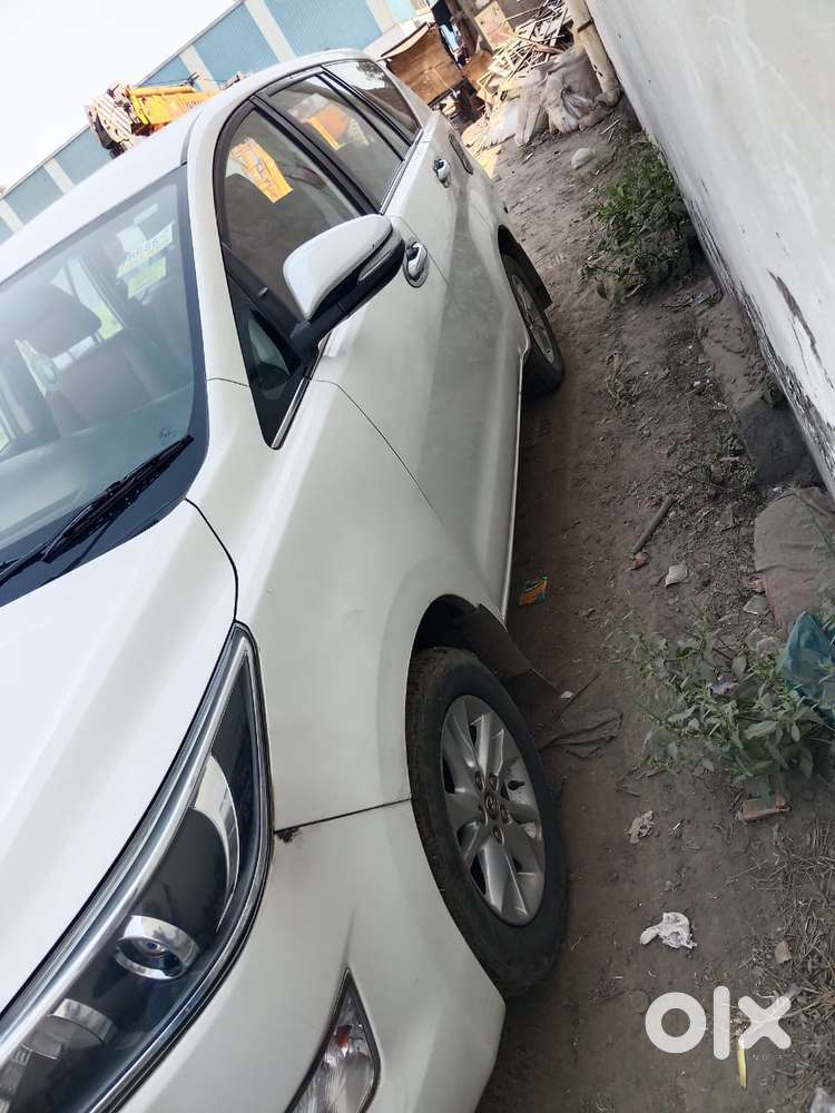 Toyota Innova Crysta 2.4 V 7 Str, 2017, Diesel