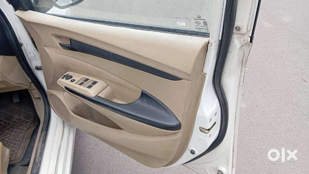 Honda City 1.5 E Mt, 2011, Petrol