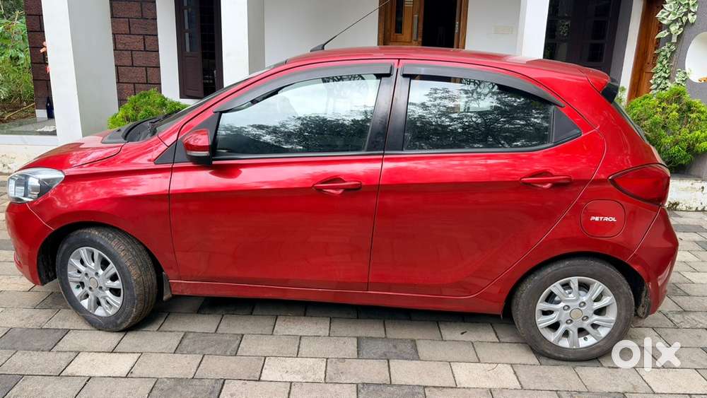 Tata Tiago Petrol 2018 Car