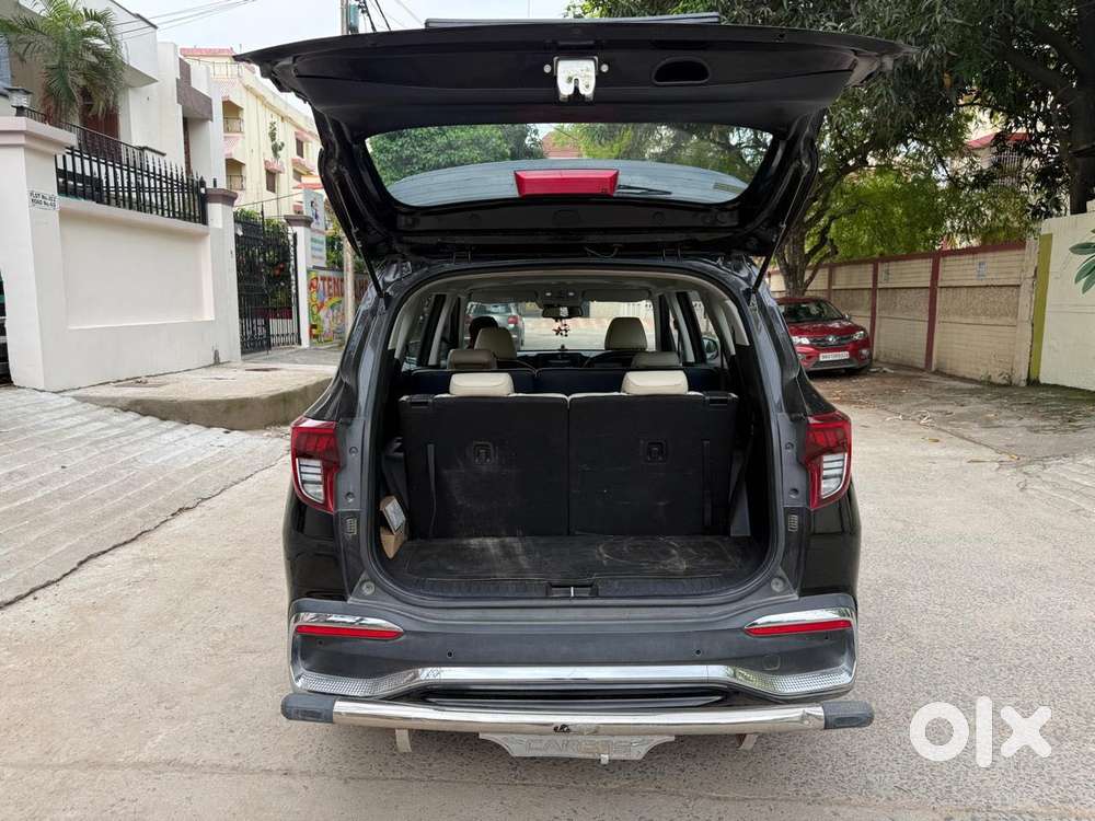 Kia Carens 1.5 Luxury Plus Turbo 7 Str, 2023, Petrol