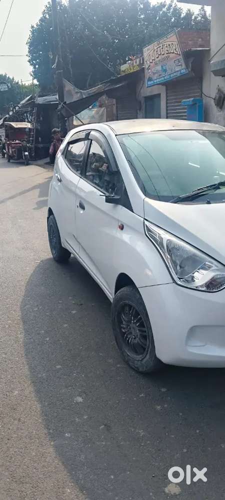 Hyundai Eon 2013 Model