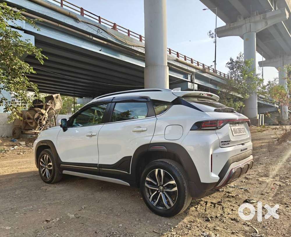Toyota Urban Cruiser Taisor V 1.0 Petrol At, 2025, Petrol