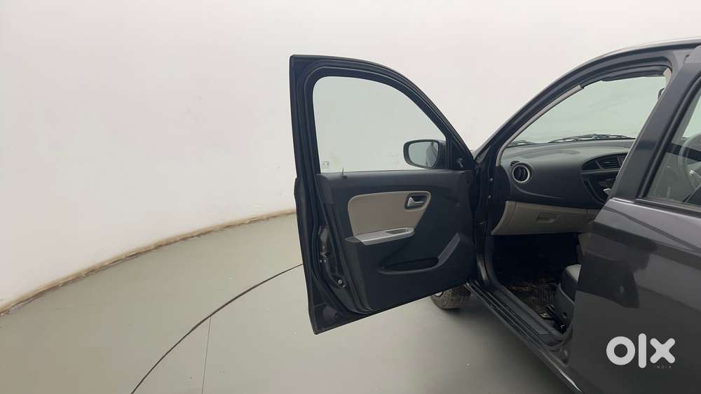 Maruti Suzuki Alto K10 1.0 Vxi Amt, 2015, Petrol