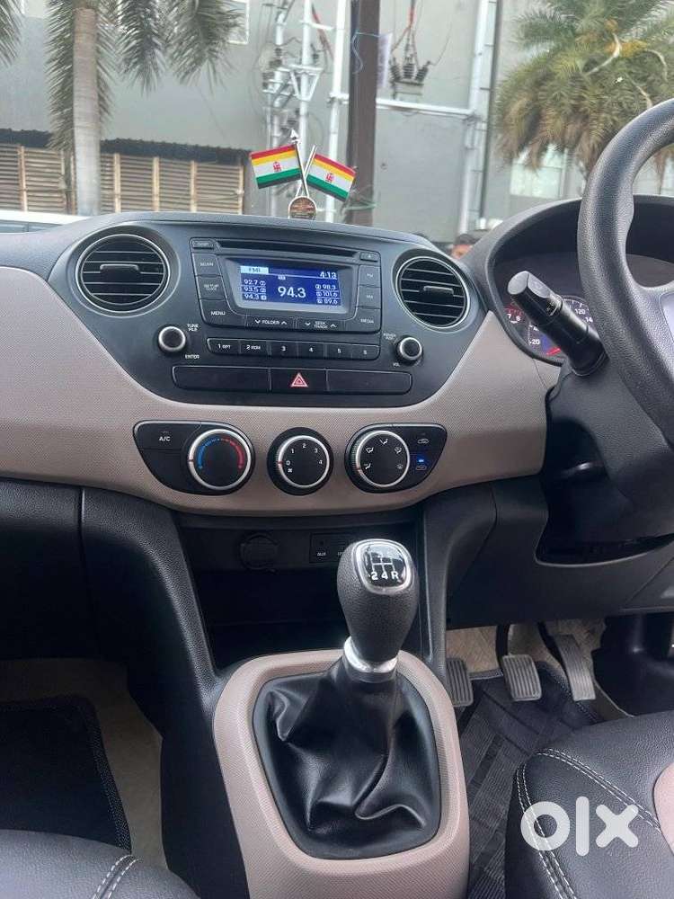 Hyundai Grand I10 Sportz1.2 Crdi, 2015, Petrol