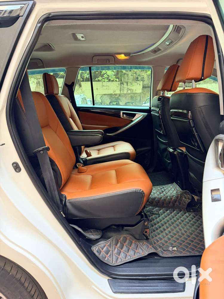 Toyota Innova Crysta 2.8z Automatic, 2018, Diesel