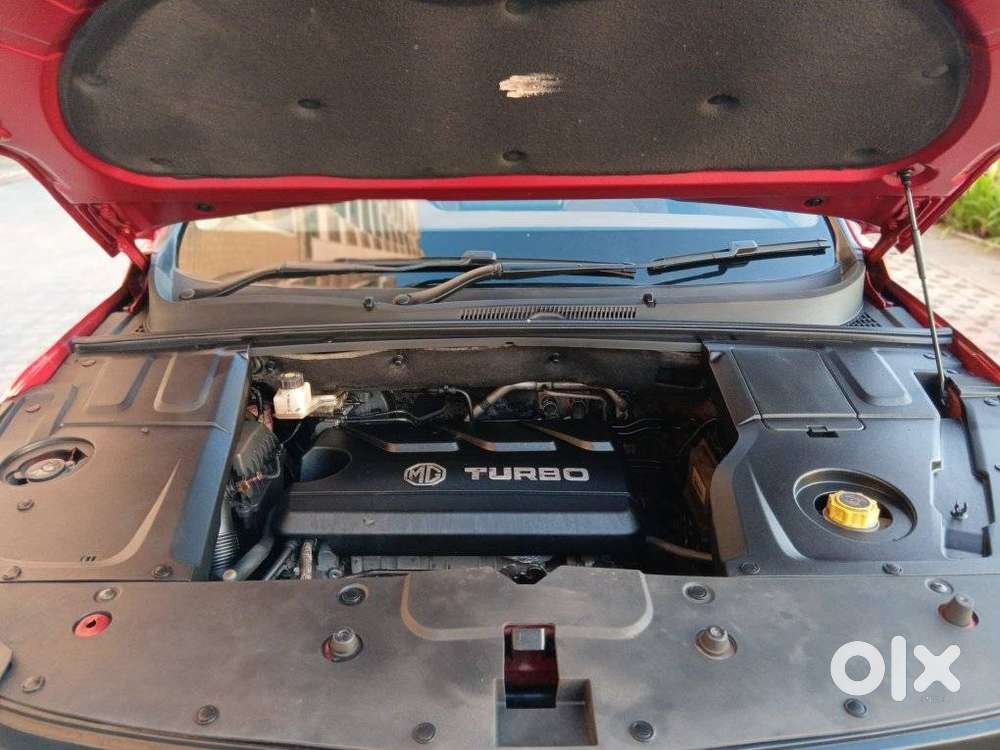 Mg Hector Plus Sharp Pro 1.5 Turbo Petrol Cvt 7 Str, 2024, Petrol