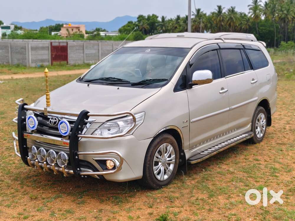 Toyota Innova 2.5 G (diesel) 8 Seater, 2016, Diesel