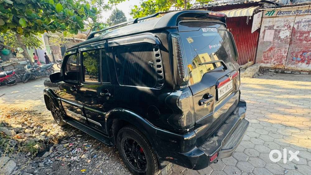 Mahindra Scorpio Classic 2014 Diesel 100000 Km Driven
