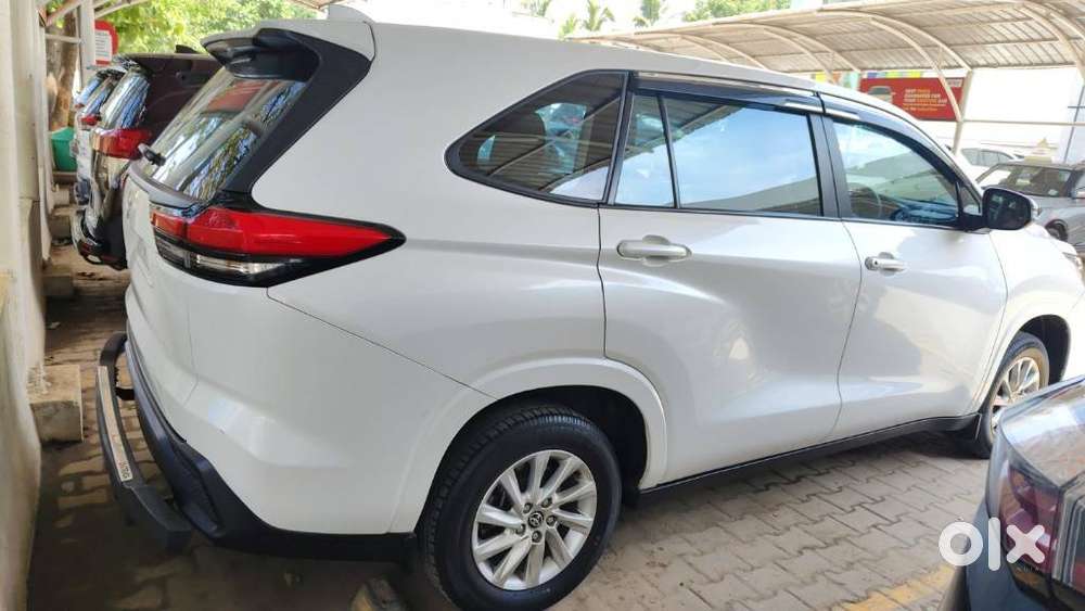 Toyota Innova Hycross 2.0 Gx 7 Str, 2023, Petrol