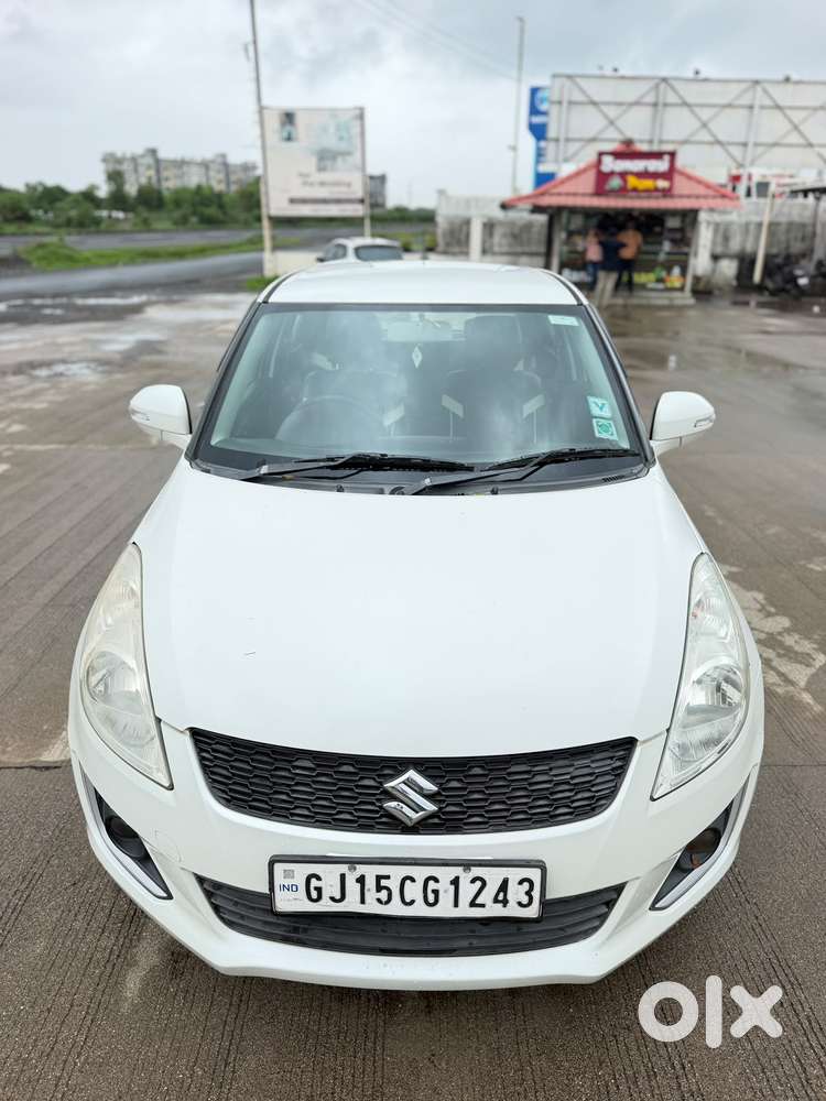 Maruti Suzuki Swift Vxi Optional, 2017, Petrol