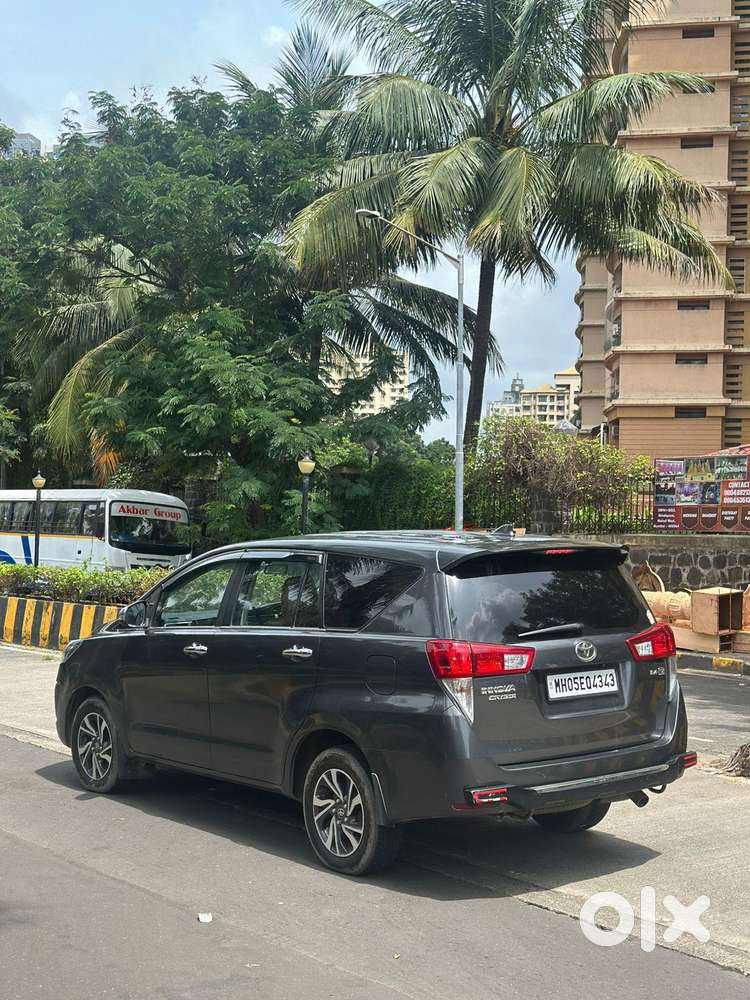 Toyota Innova Crysta 2.4 Gx Limited Edition At 7 Str, 2021, Diesel