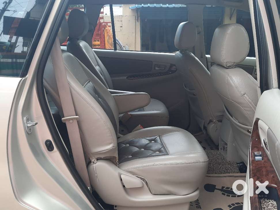Toyota Innova 2.5 V 7 Str, 2013, Diesel