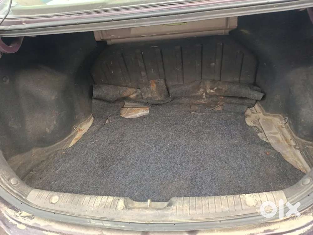 Hyundai Verna 2011 Very Good Condition Ac And Music Not Working