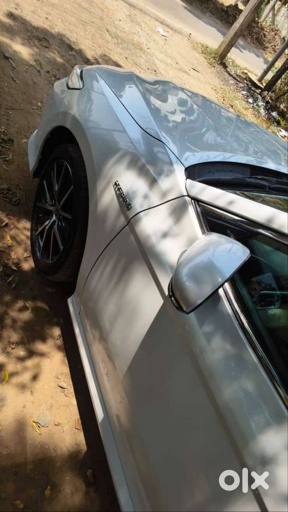 2024 Toyota Camry Hybrid; Single Owner, 18,000 Km,excellent Condition