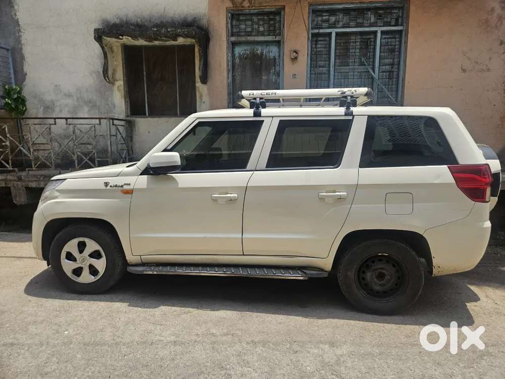 Mahindra Tuv300 Plus P6 2019 Diesel 9 Seater Well Maintained