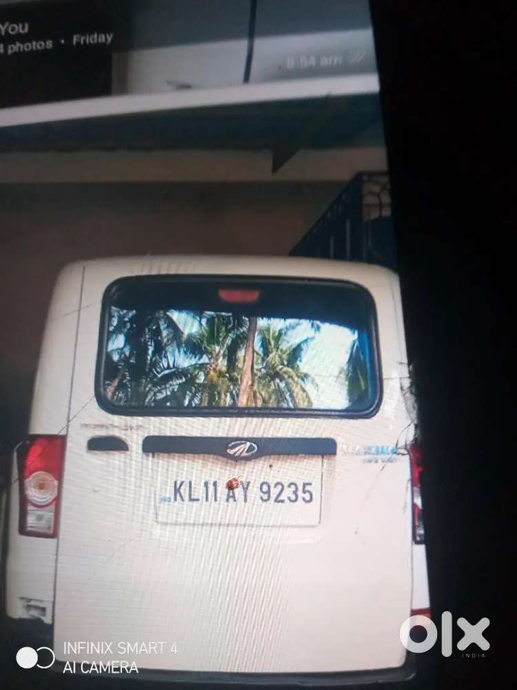 Mahindra Van New Paint