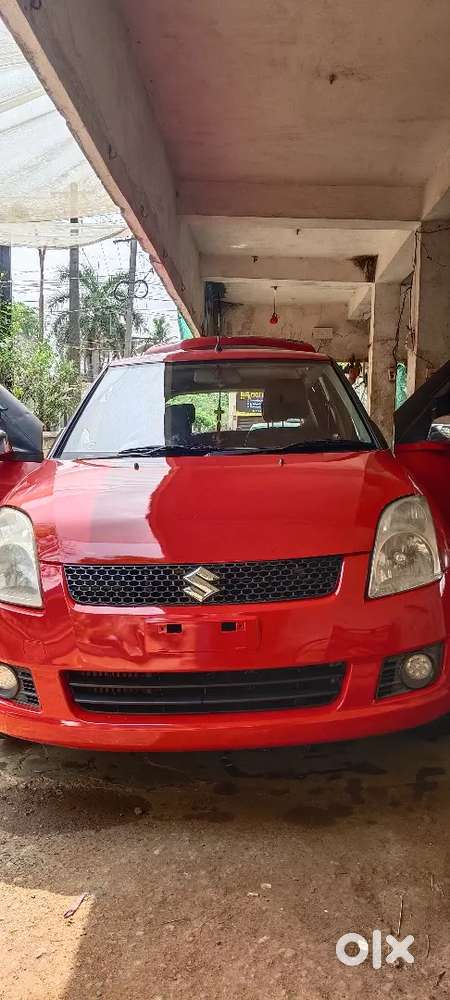 Maruti Swift Ldi
Bh Model 2009 Ldi
 Diesel  
 Tyres  40%