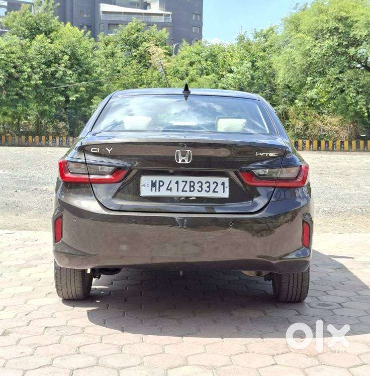 Honda City 1.5 V 5th Gen I-vtec Mt, 2023, Petrol