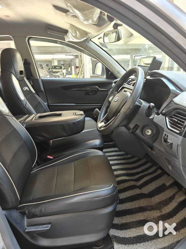 Mahindra Kuv100 Nxt 1.2 K2 Petrol 6 Str, 2018, Cng & Hybrids