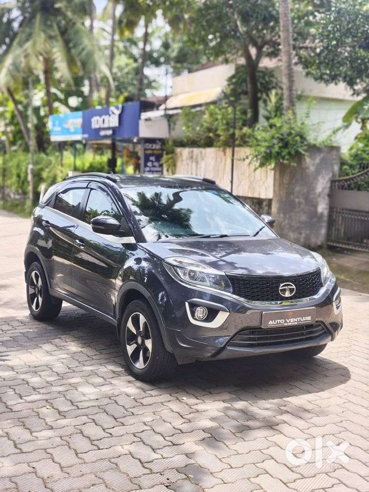 Tata Nexon 1.2 Revotron Xza Plus, 2018, Petrol