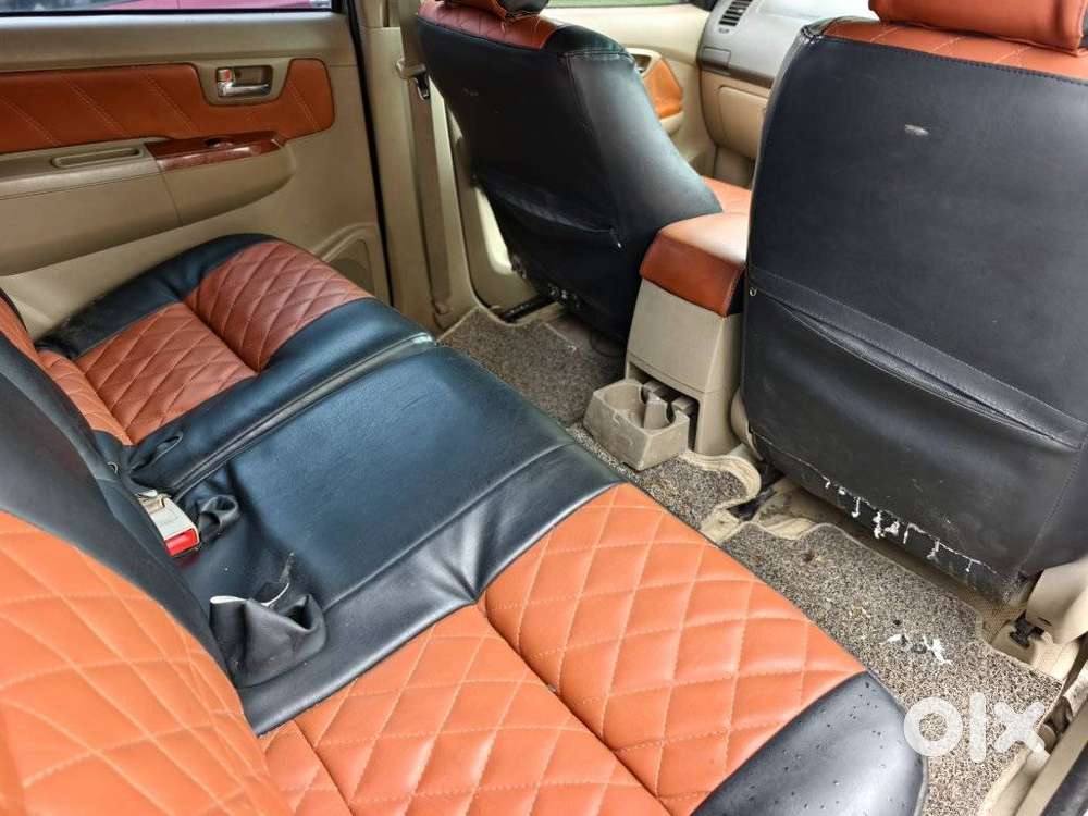 Toyota Fortuner, 2010, Diesel