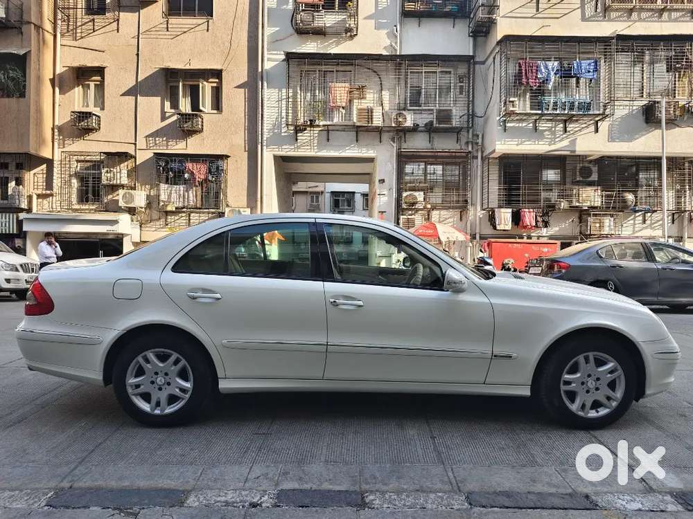 Mercedes Benz E230 V6 Immaculate Condition