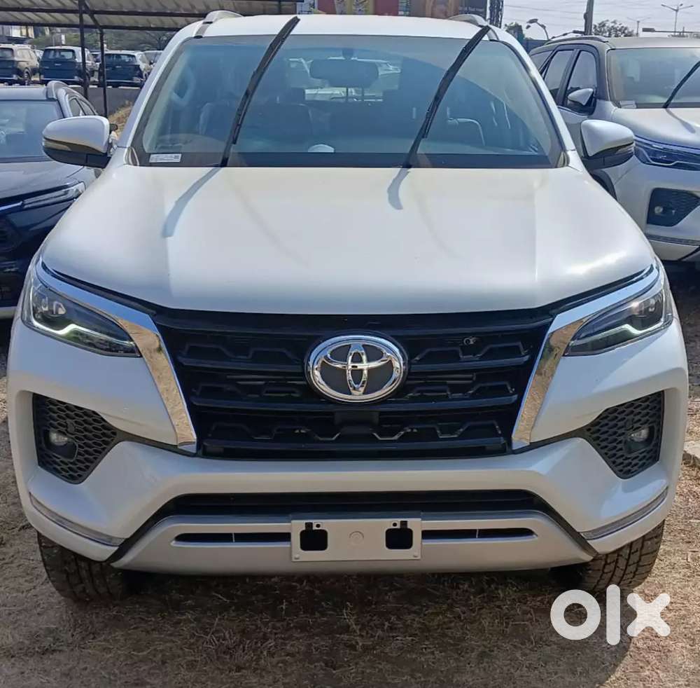 Toyota Fortuner Legender 2026 Diesel 1 Km Driven
