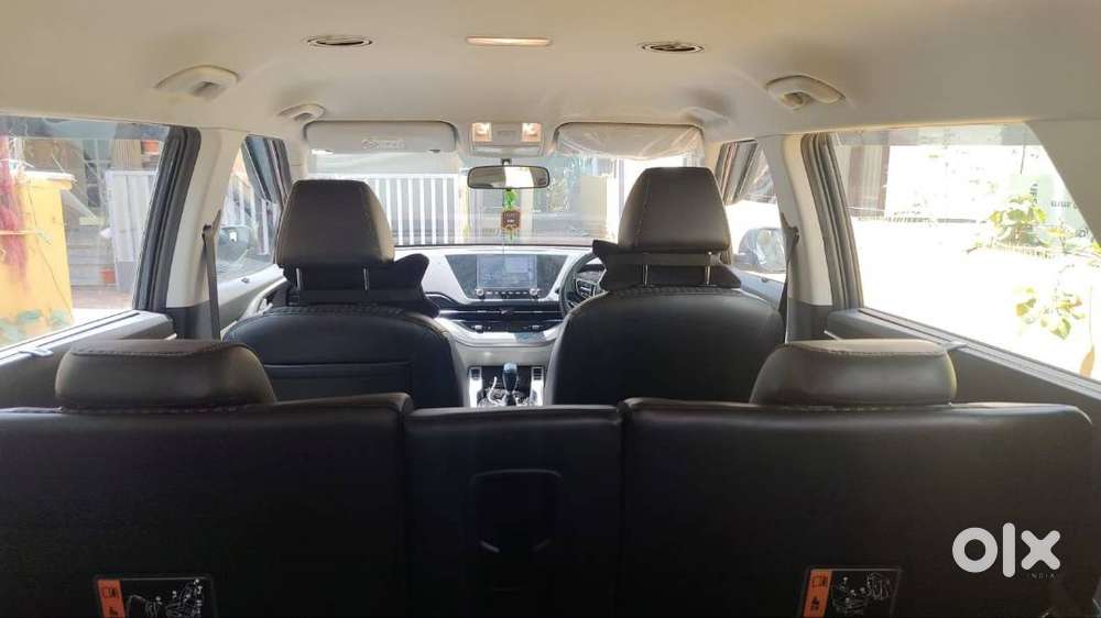 Kia Carens 2023  1st Owner  40,000 Km  Excellent Condition