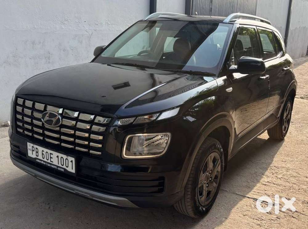 Hyundai Venue, 2024, Petrol