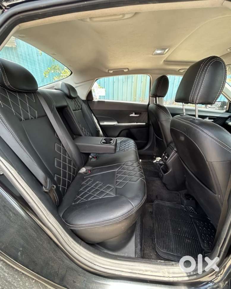 Hyundai Verna 1.0 Sx (o) Turbo Gdi Dct, 2023, Petrol