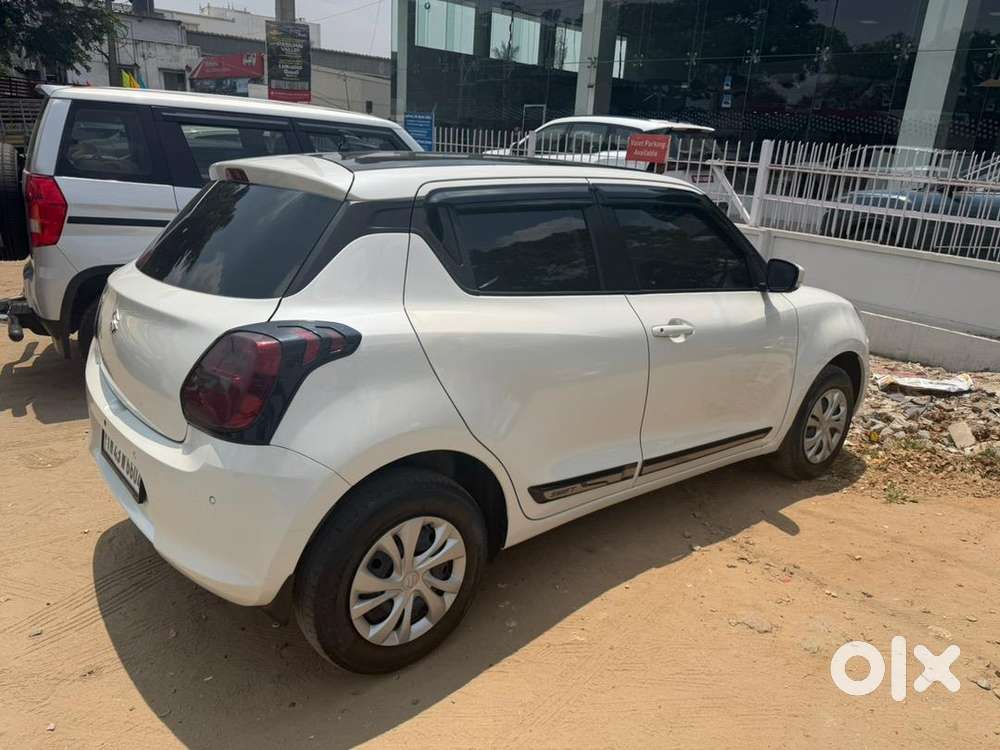 Maruti Suzuki Swift 2024 Petrol Well Maintained