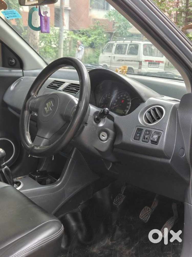 Maruti Suzuki Swift Vxi Cng, 2010, Cng & Hybrids