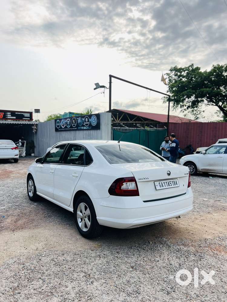 Skoda Rapid 1.0 Tsi Automatic, 2021, Petrol