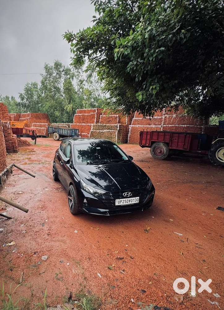 Single Hand Car New Condition Fully Modifed