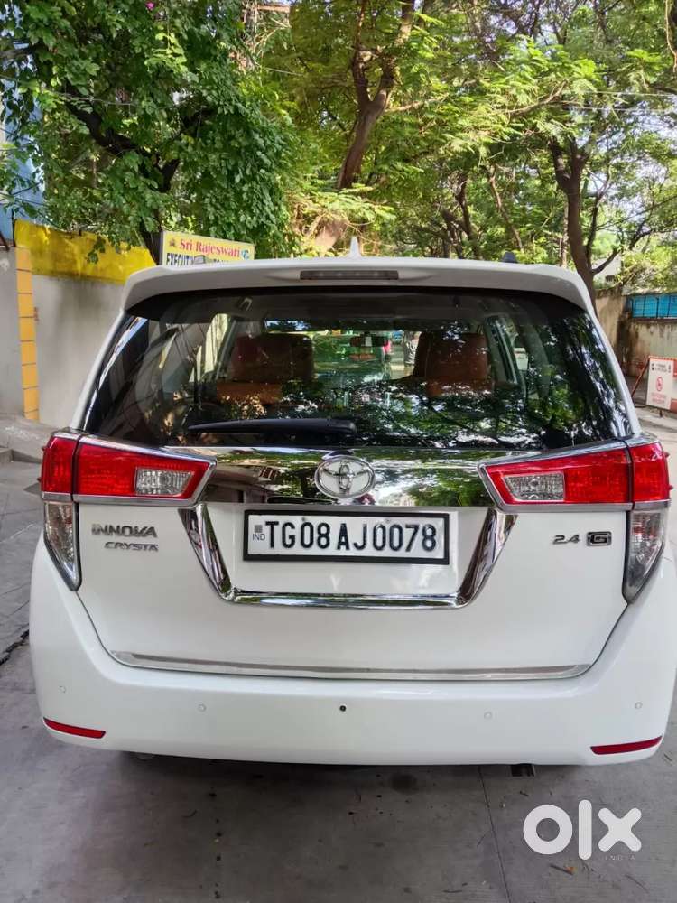 Toyota Innova Crysta 2.4 G Mt 7 Str, 2020, Diesel