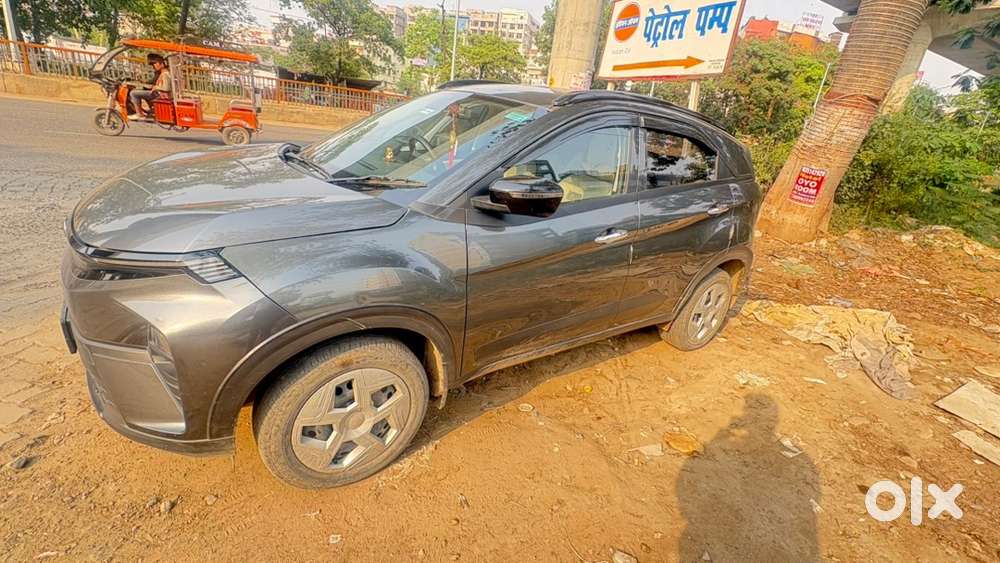 Tata Nexon Petrol 2024