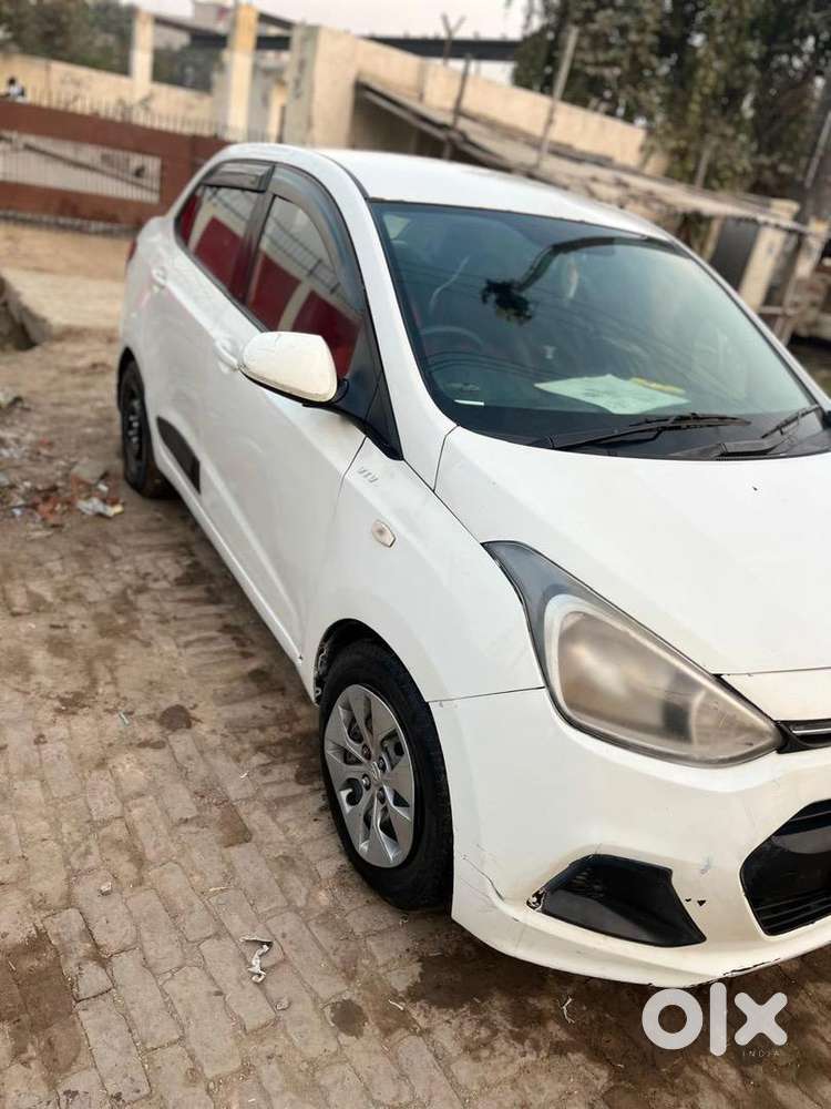 Hyundai Xcent 2015 Cng & Hybrids Good Condition