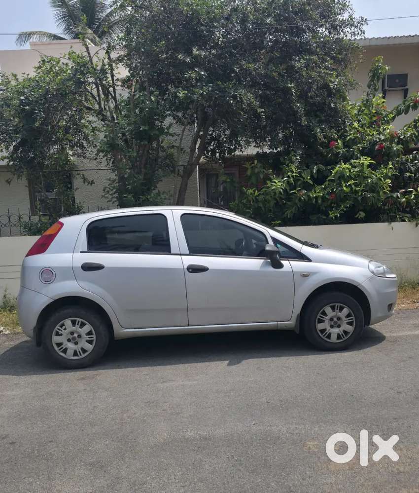 Fiat Punto 2010 Petrol 53500 Km Driven