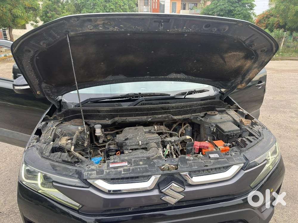 Maruti Suzuki Brezza 2024 Petrol 72000 Km Driven