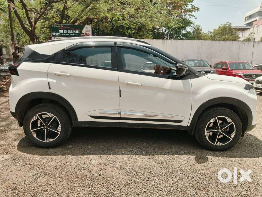 Tata Nexon 1.2 Revotron Xt, 2025, Diesel