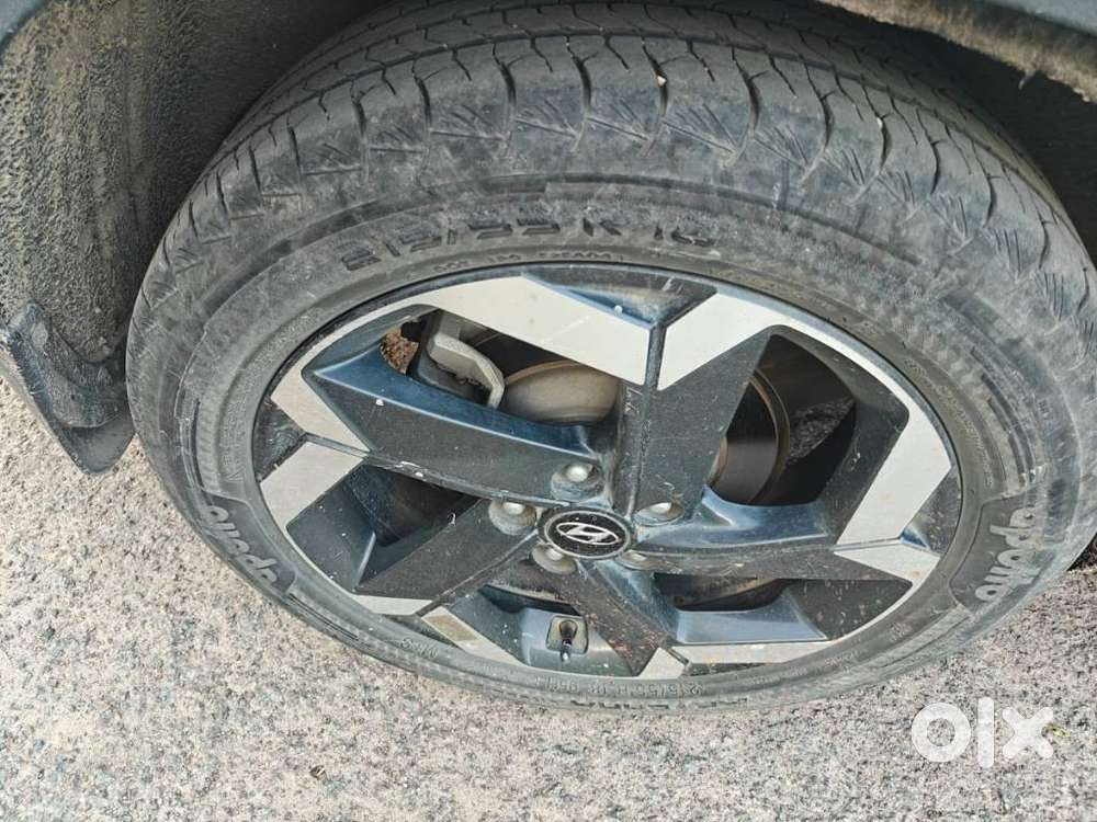 Hyundai Alcazar 1.5 Signature Diesel Mt 6 Str Dual Tone, 2021