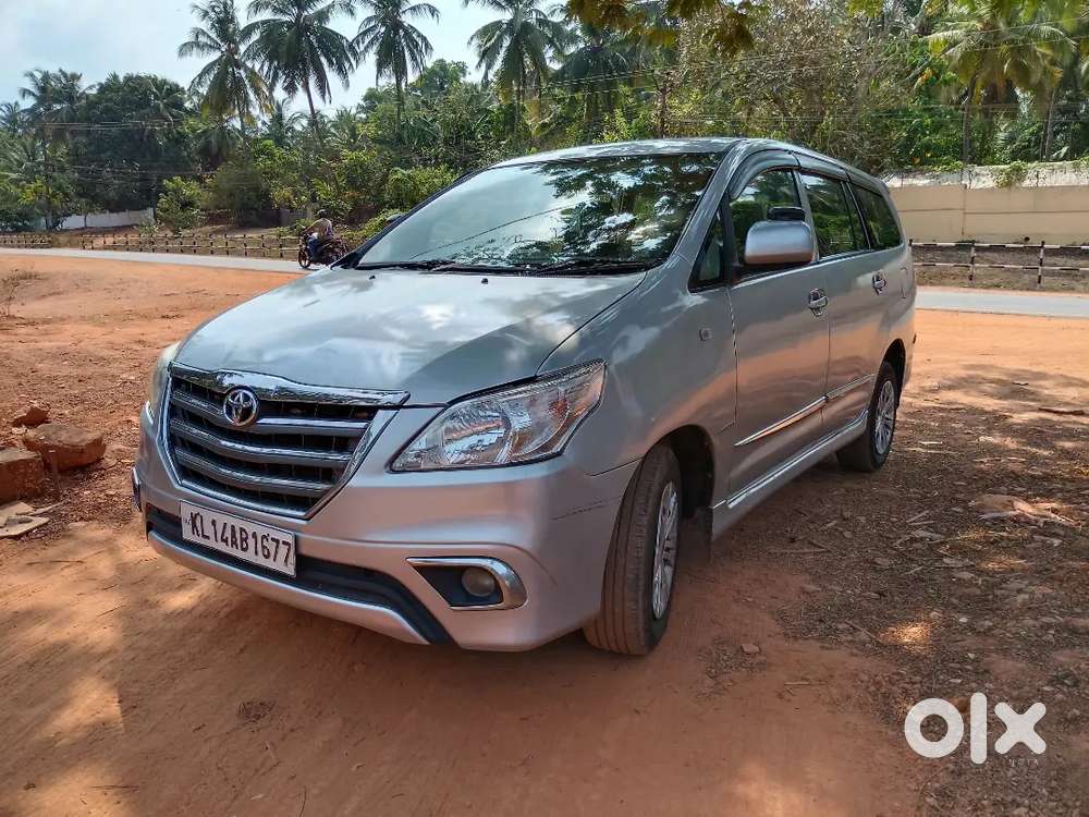 Toyota Innova 2012 Diesel Well Maintained