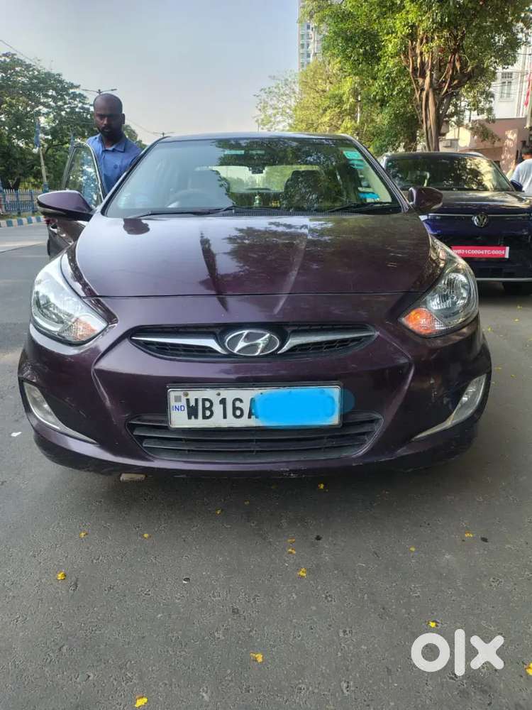 Hyundai Verna Sx 1, 6 Petrol 2013 Tax2028