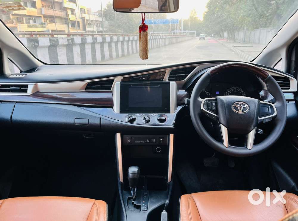 Toyota Innova Crysta 2.7 Gx At, 2019, Petrol