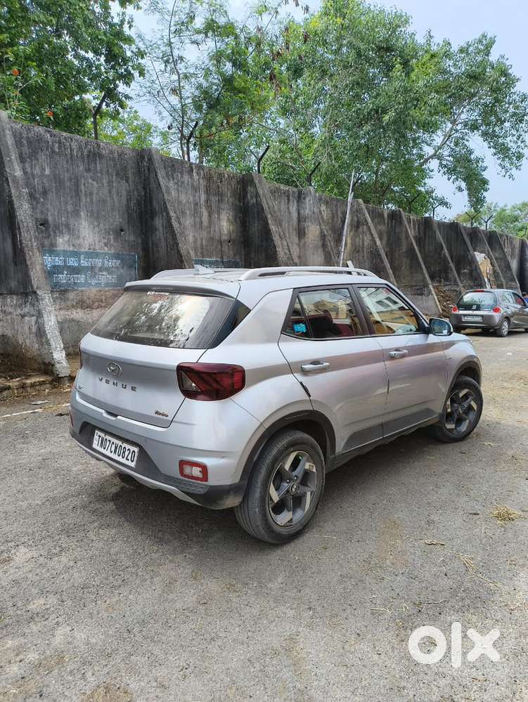 Hyundai Venue Petrol 2020