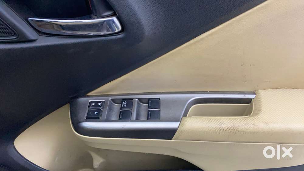 Honda City 2015-2017 I Vtec V, 2016, Petrol